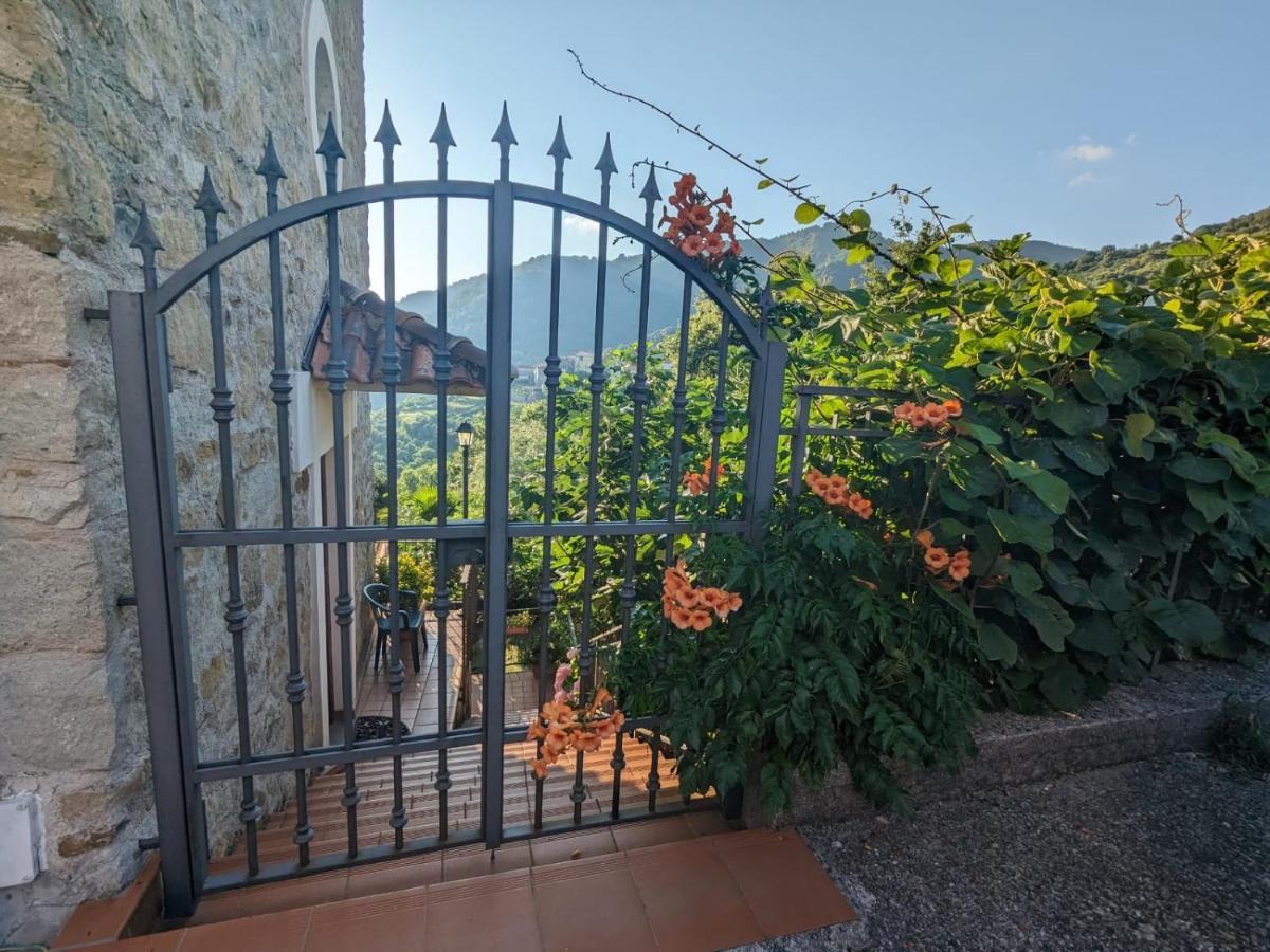 La Casa Di Lidia Bed and Breakfast Cardile Exteriör bild